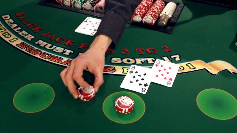 Khám Phá Luật Chơi Blackjack Và Cách Chơi Hiệu Quả 5 Các quy tắc đặc biệt trong Blackjack